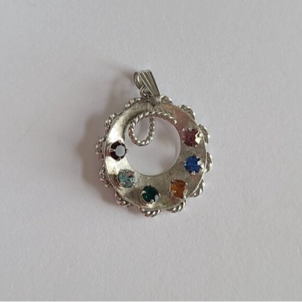 Vintage 50s Rainbow Sterling Silver Multi Colour Crystal Scallop Pendant - Picture 4 of 6